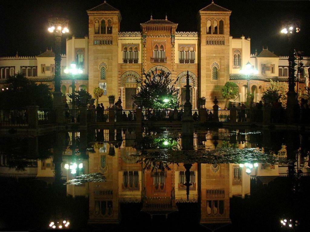 Las Cruzadas Melia-Plaza De Espana Seville Exterior photo