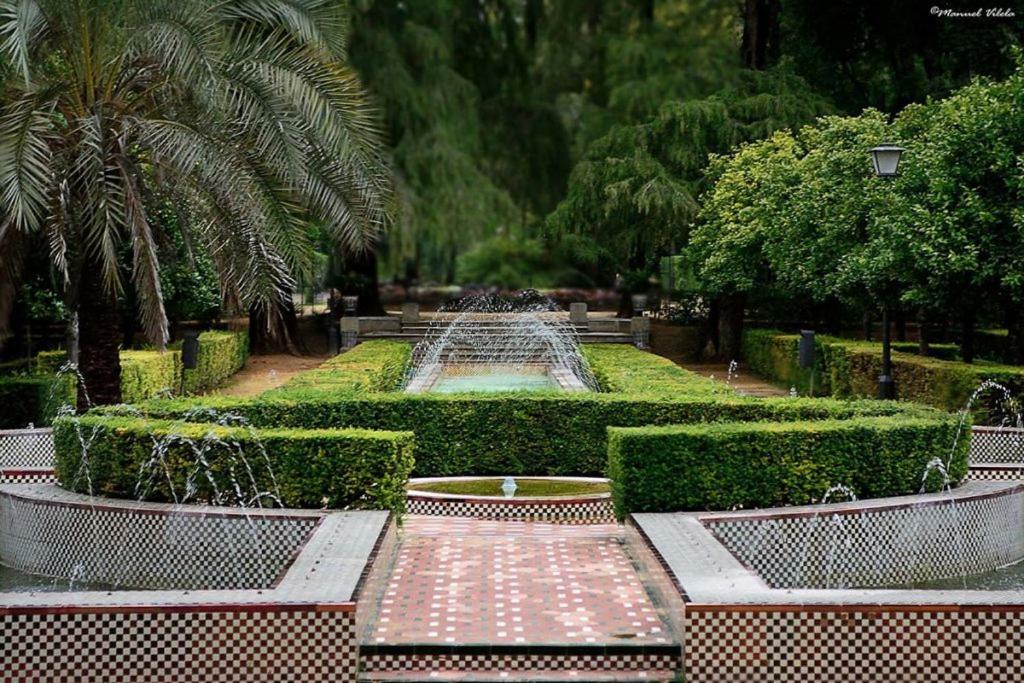 Las Cruzadas Melia-Plaza De Espana Seville Exterior photo
